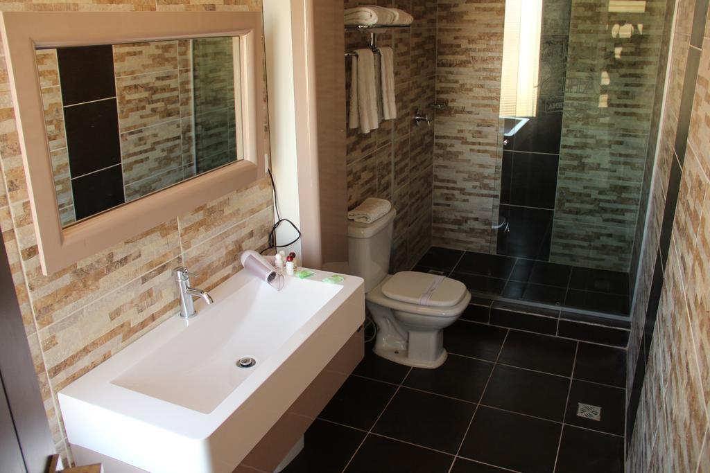 كوتشابامبا Apart Hotel Regina الغرفة الصورة